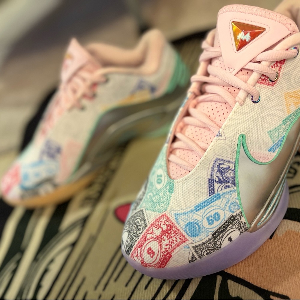 Nike LeBron XXII Monopoly Limited Edition
